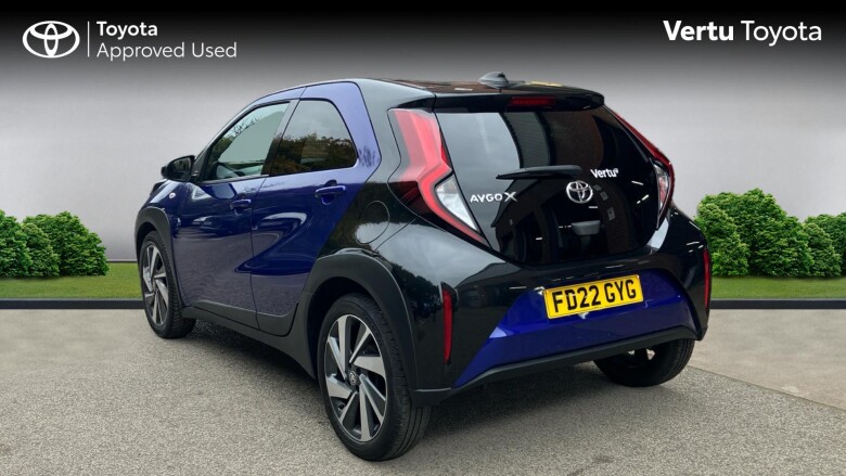 Toyota Aygo X 1.0 VVT-i Edge 5dr Petrol Hatchback